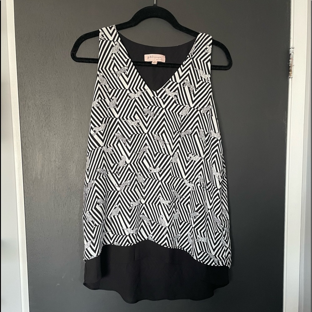 2/$30 - Philosophy Sleeveless Jungle Cat Print Blouse - Size Small